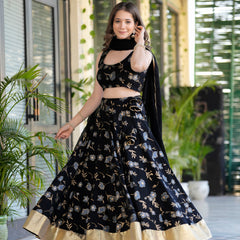 Women Flared Lehenga Choli Set with Dupatta