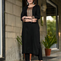 Women Viscose Rayon Kurta Pant Dupatta Set