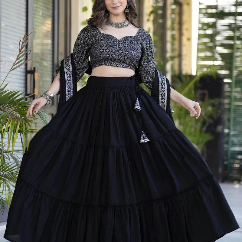 Women Flared Lehenga & Choli with Dupatta
