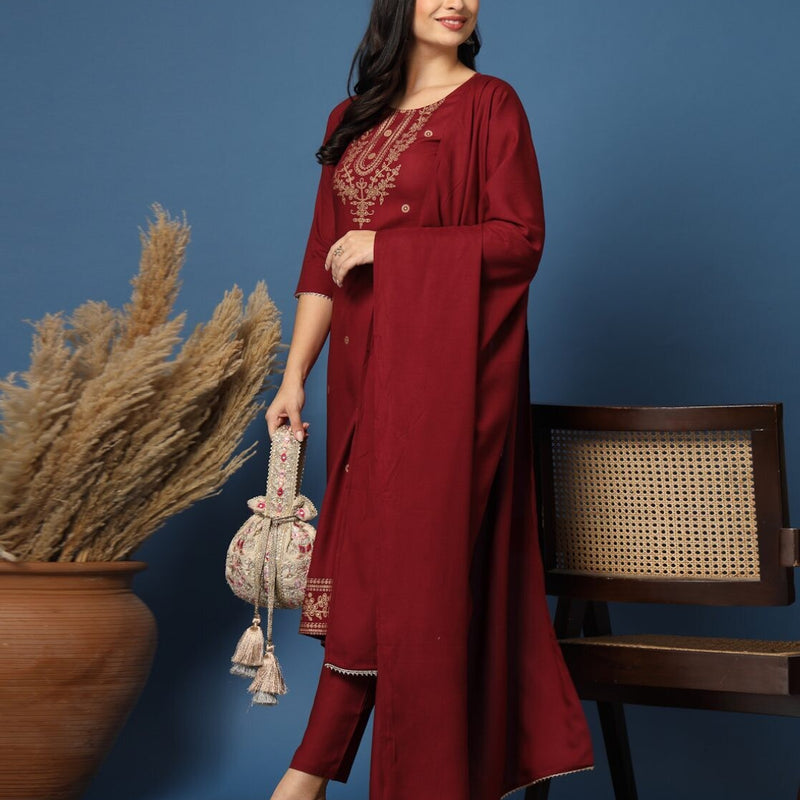 Embroidery Straight Kurta Set