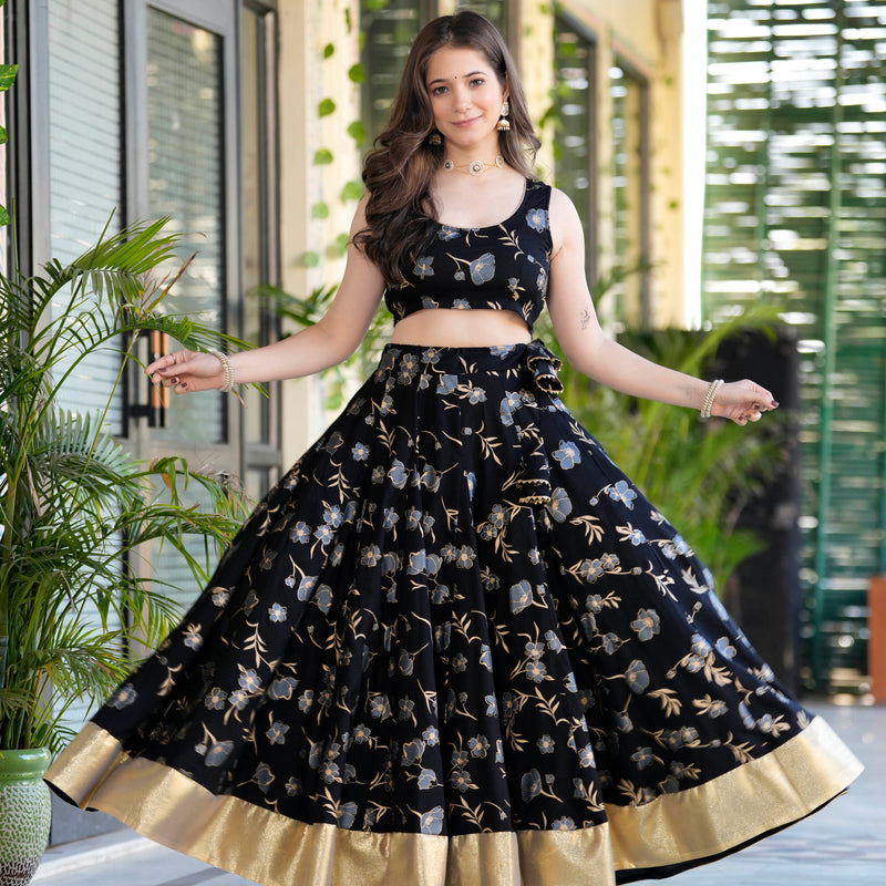 Women Flared Lehenga Choli Set with Dupatta
