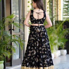 Women Flared Lehenga Choli Set with Dupatta