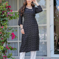 Women's Printed Straight Rayon Kurta