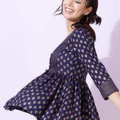 Women Leaf Print Regular Fit Tunic