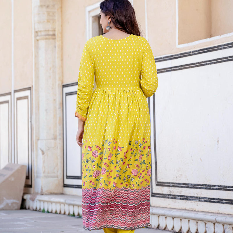 Ethnic Motifs Printed Sequinned Detailed Maxi Ethnic Dress With Dupatta